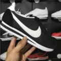 Canvas Black/White