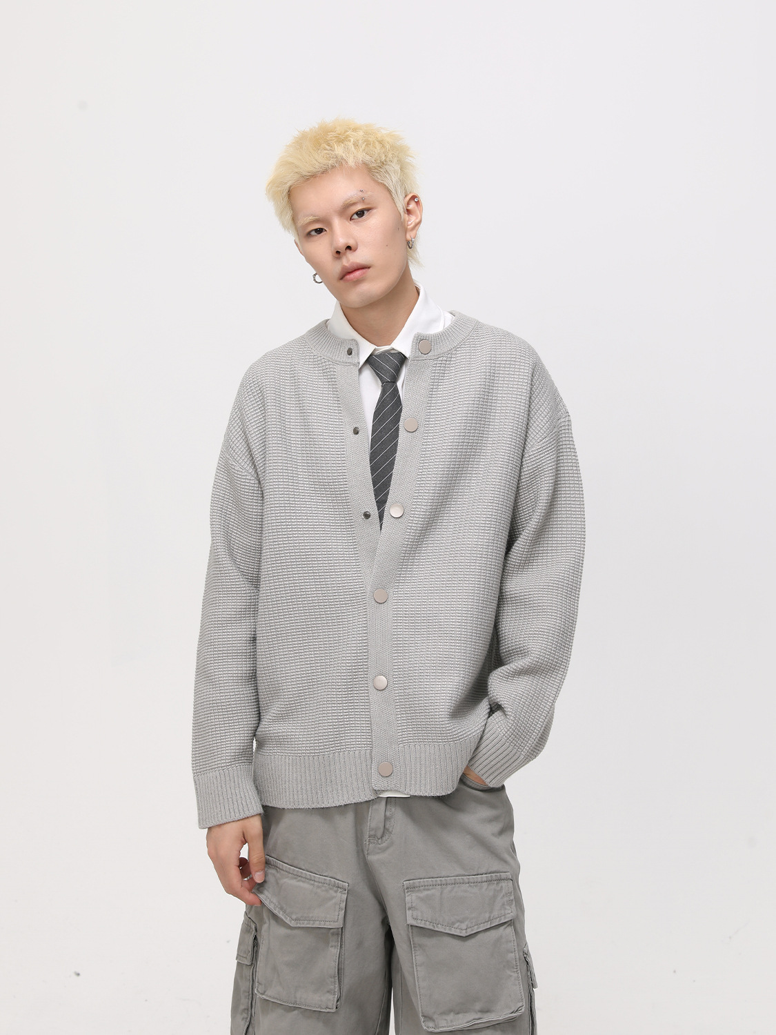 MTLCLOTHES Hombres| Color sólido simple cuello redondo retro versátil suéter de punto casual cardigan abrigo suelto