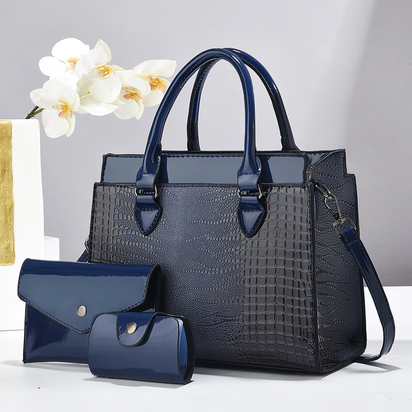 Women's Crocodile Pattern Handbag Three Piece Set Shoulder Bag_voghion.com