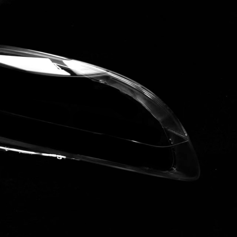 Applicable to 14-19 Volvo S60 lampshade Volvo S60L transparent lampshade S60 headlight lampshade