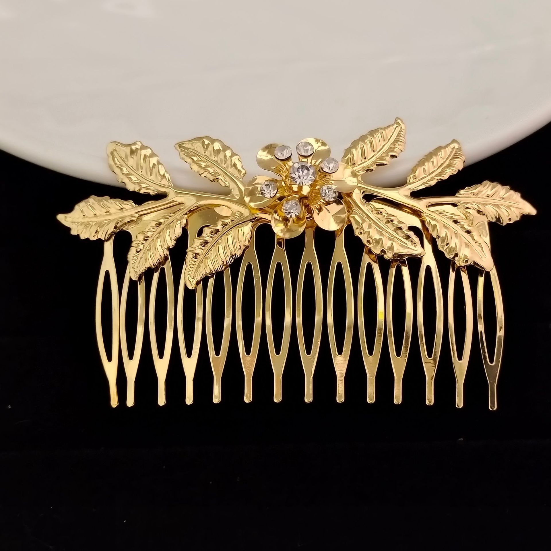 Fashion Leaf Flower Metal Plating Inlay Artificial Gemstones Hair Combs 1 Piece display picture 5