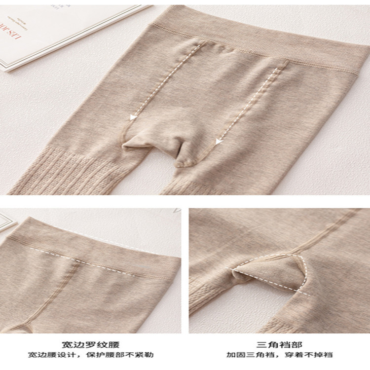 秋冬のベルベット麻花磨毛は子供のパンストの現物卸売りの新しい女の子が保温して足のズボンを踏む