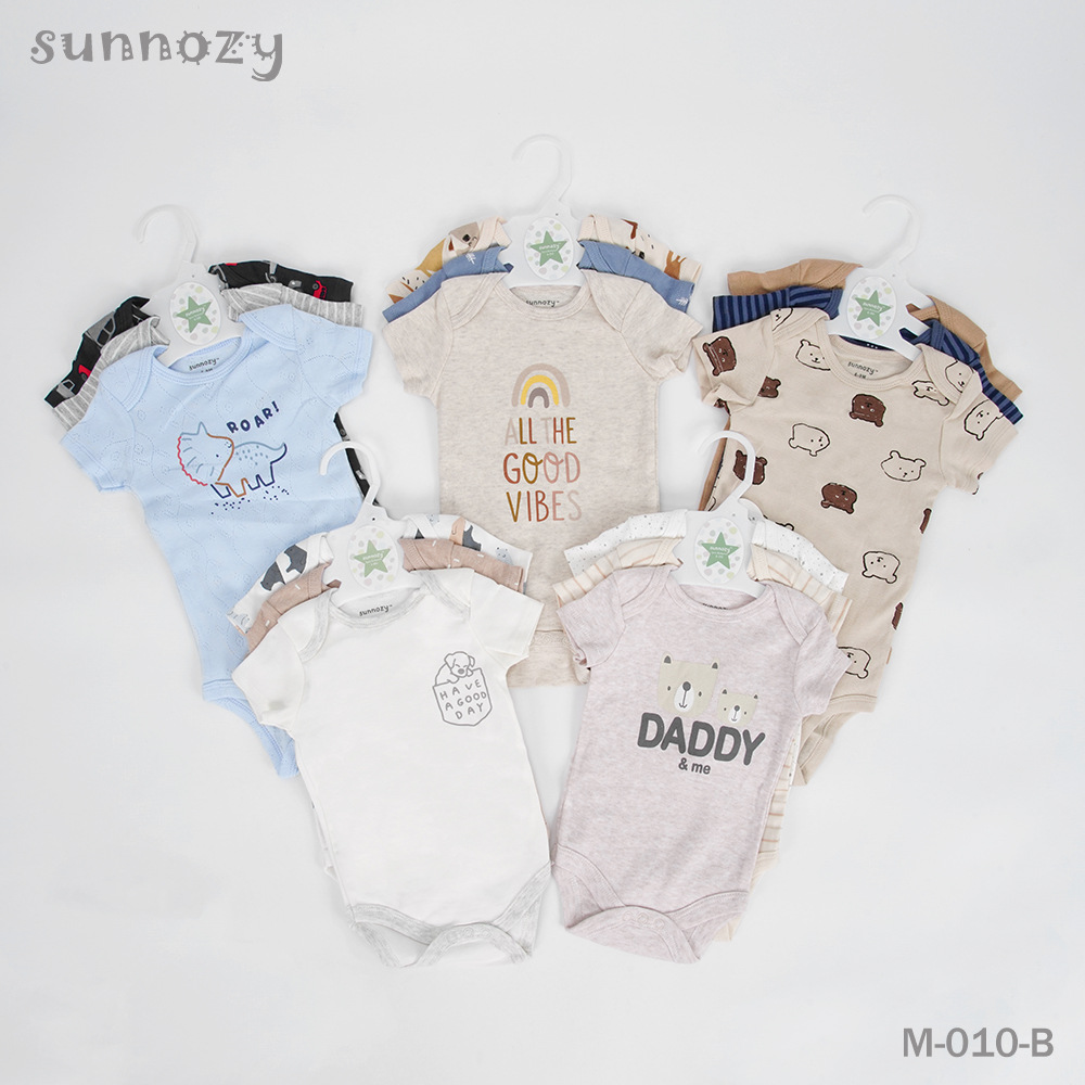 Baby algodón color mixto 3 piezas hombre y mujer de manga corta triángulo de dibujos animados ropa de bebé al por mayor