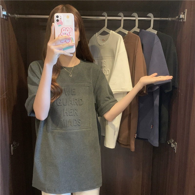 Женская стильная футболка с короткими рукавами на лето