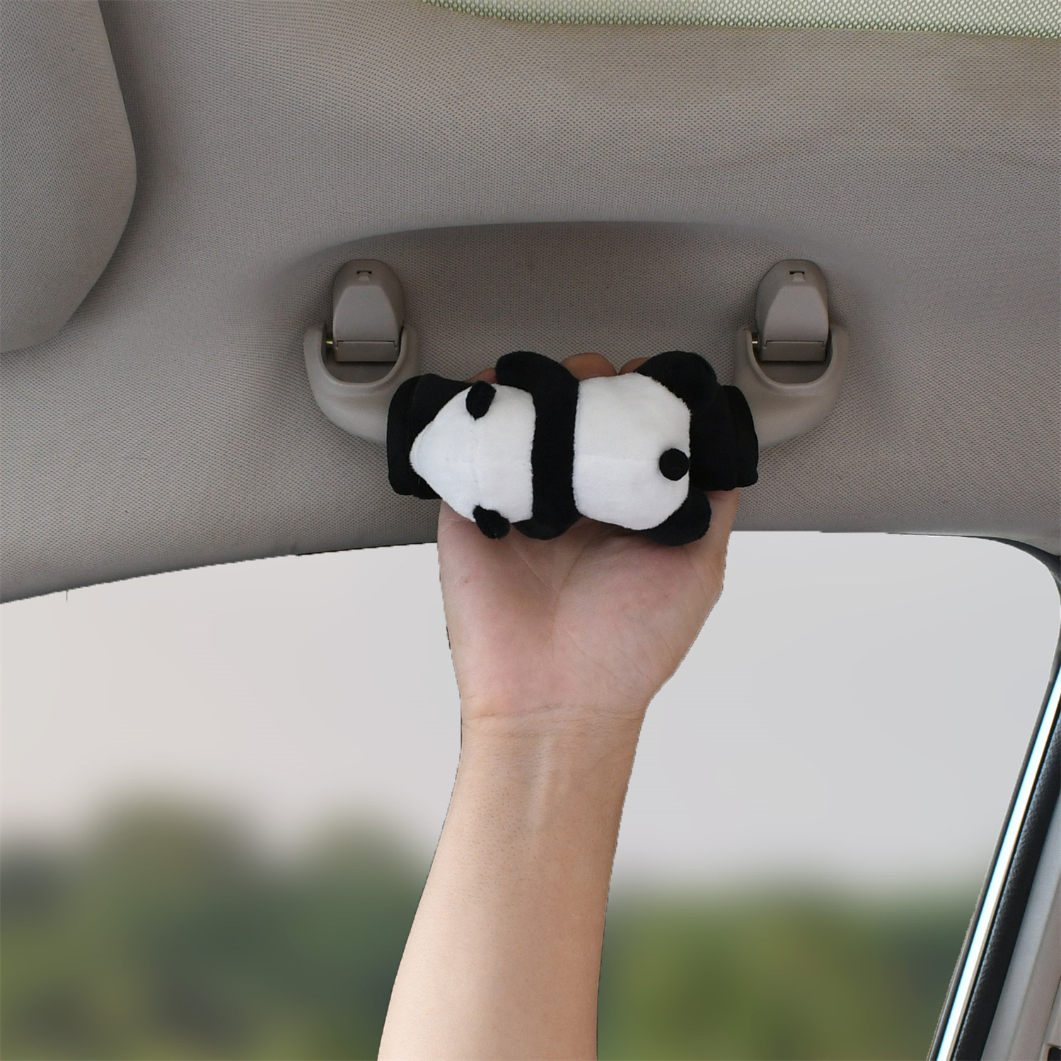 Guantes de mango de techo de automóvil adorables Panda decoración de automóviles eléctricos interiores para niños y niñas universales