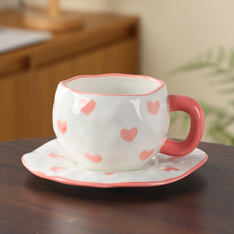 Estilo coreano inswind mano flor cerámica taza de café y plato conjunto taza de té de la tarde pequeñas flores pintadas a mano taza un plato