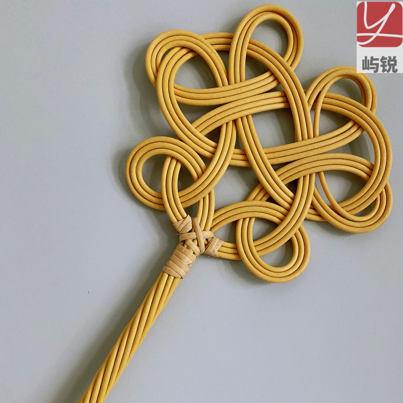 Used to fluff and remove dust from down jackets, quilts, and woven rattan items; a household tool for airing out cotton quilts; Fengyuan Yurui brand