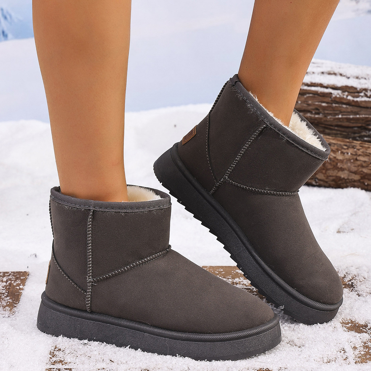 New women's shoes winter plus fleece short short boots warm a slip-on bread cotton shoes_voghion.com