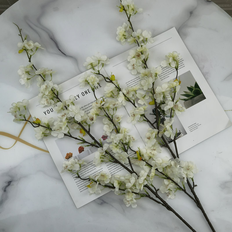 Fábrica al por mayor flor artificial flor de cerezo artificial decoración de la boda flor artificial salón decoración ingeniería suave ramo de flores de seda