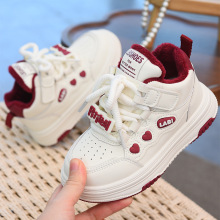 女童加绒板鞋儿童棉鞋女孩时尚软底休闲鞋子2025冬季新款保暖童鞋