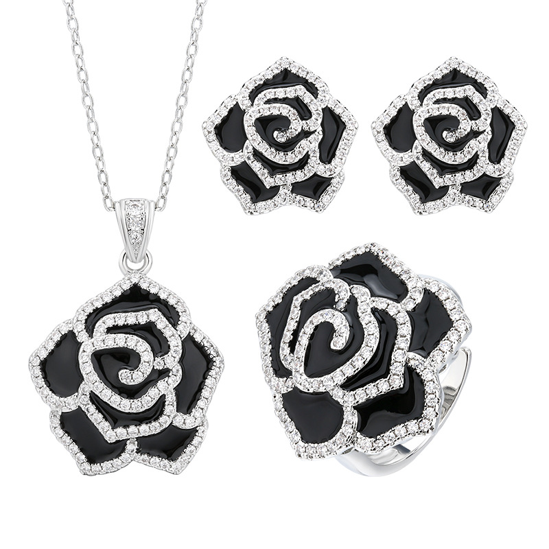 Producto popular Zhuang Shengsheng joyería fondo de cobre chapado en oro simulación diamante blanco micro incrustado rosa oscura traje de lujo ligero de alta gama mujer