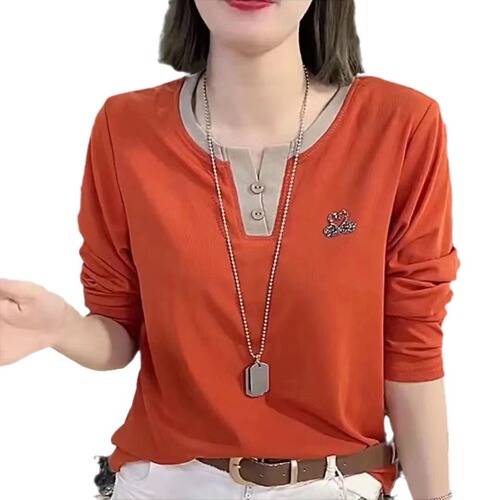 Spring and autumn women's clothing black swan hot drilling V-neck long-sleeved T-shirt, age-reducing cover belly-looking top, fashionable all-matching temperament commuting
