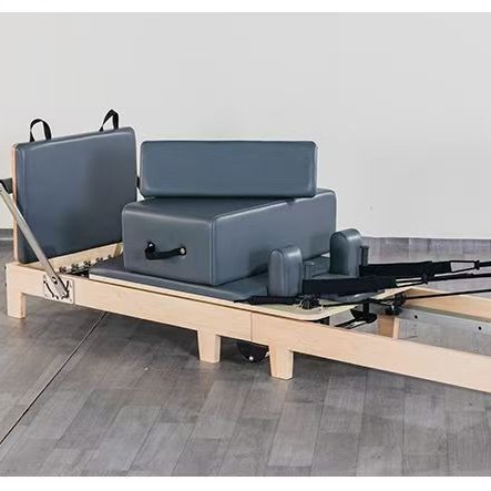 Gym Equipment, Yoga Studio, Personal Trainer, Large Equipment, Maple Folding Multi-Functional Pilates Core Bed