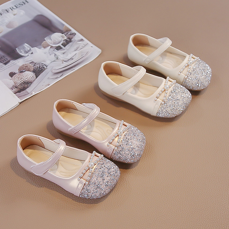 Zapatos de cuero suaves de niñas primavera y verano 2026, nuevos zapatos de diamante Lefour, moda, zapatos de princesa, zapatos de rendimiento planos image 5