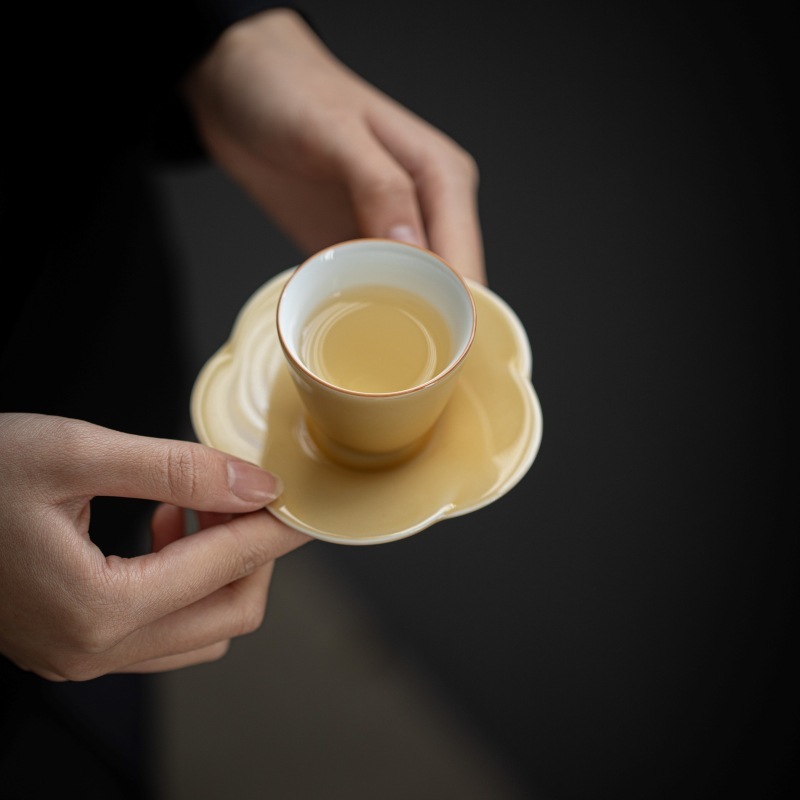 桃の花のコースターの純色の釉薬の陶磁器の杯は底を支えて小皿の断熱のパッドのシンプルな風の工夫の茶道の部品を支えます。|undefined