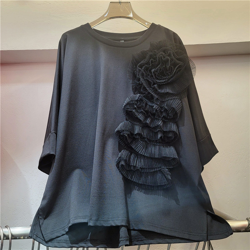 Camiseta de manga corta de flor tridimensional de industria pesada 2026 primavera y verano coreana suelta y delgada de color sólido Camiseta casual versátil