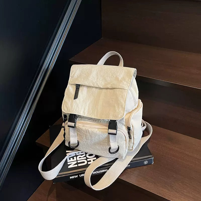 多功能休闲双肩包女日常通勤简约透气学生书包逛街旅行手拎单肩包