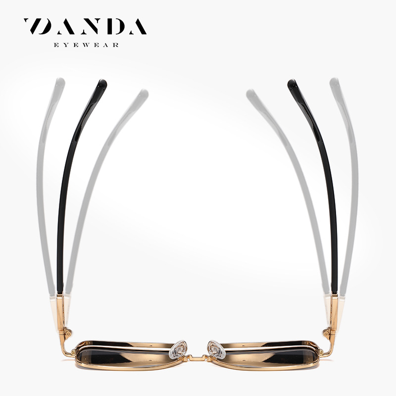 Nuevas gafas de sol polarizadas JS8576 moda retro de los hombres que cambian de color gafas de visión nocturna gafas de conducción nocturna