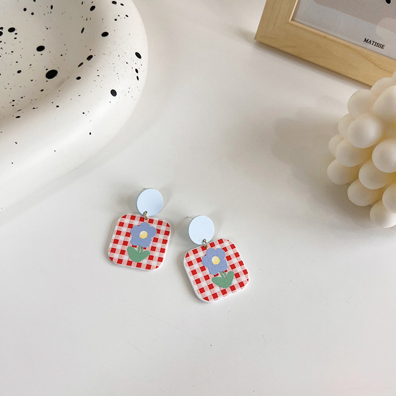 New Acrylic Color Flower Cherry Geometric Square Contrast Color Resin Earrings display picture 5