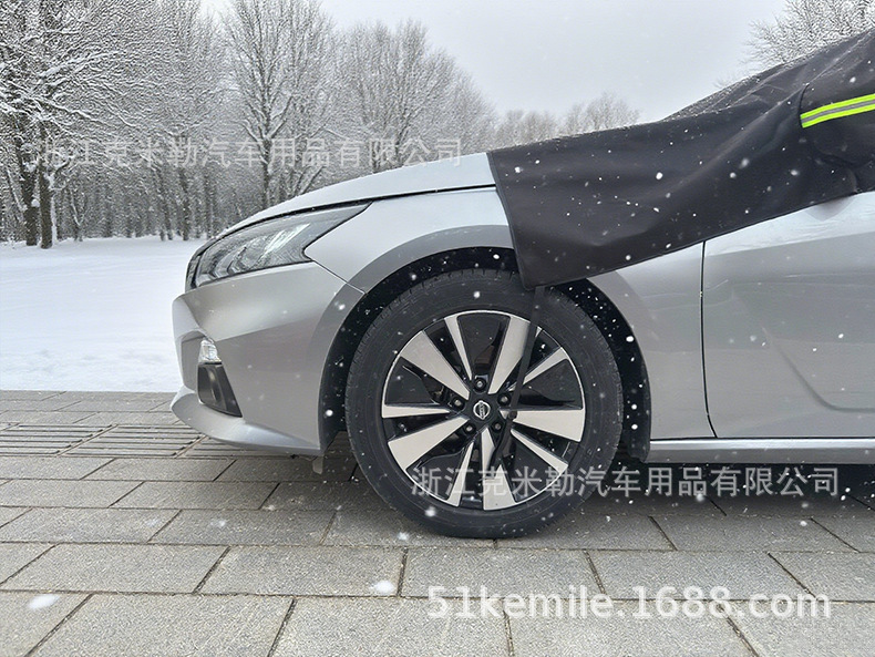 Winter Car 600D Oxford Cloth Snow Shield Thickeneded and Extended Front Window and Roof Integrated Snow Shield Universal Model