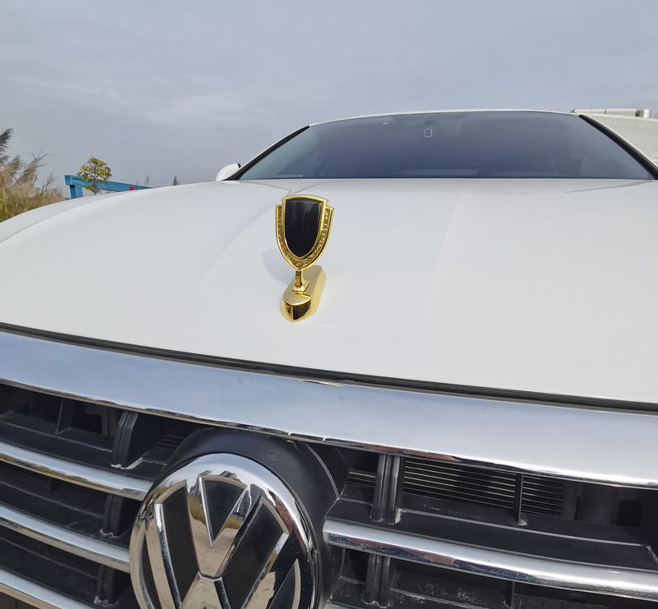 Metal logo car logo engine cover car head cover exterior decoration stickers alloy brand car logo personalized modification accessories