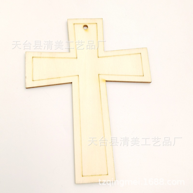 12,7*9,7 cm cruz hueca pieza de madera colgante decorativo de madera 12 piezas en un paquete con cuerda de cáñamo