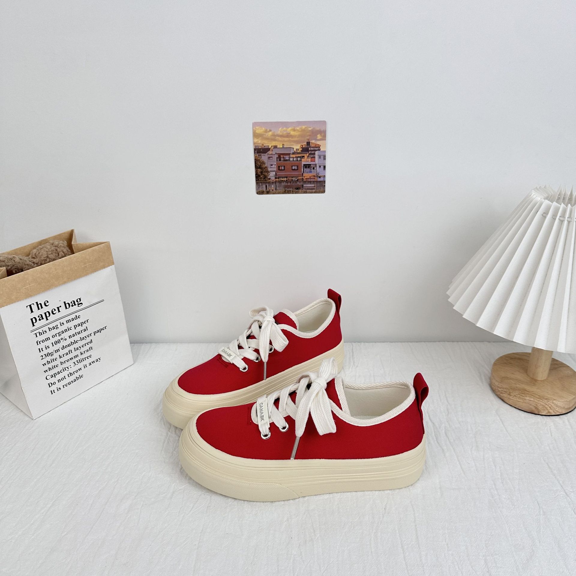 Yuanbo 2025 verano nuevo estilo de las mujeres zapatos de lona transpirables de suela gruesa zapatillas de deporte casuales de todo fósforo de nicho zapatos de moda para el cabello