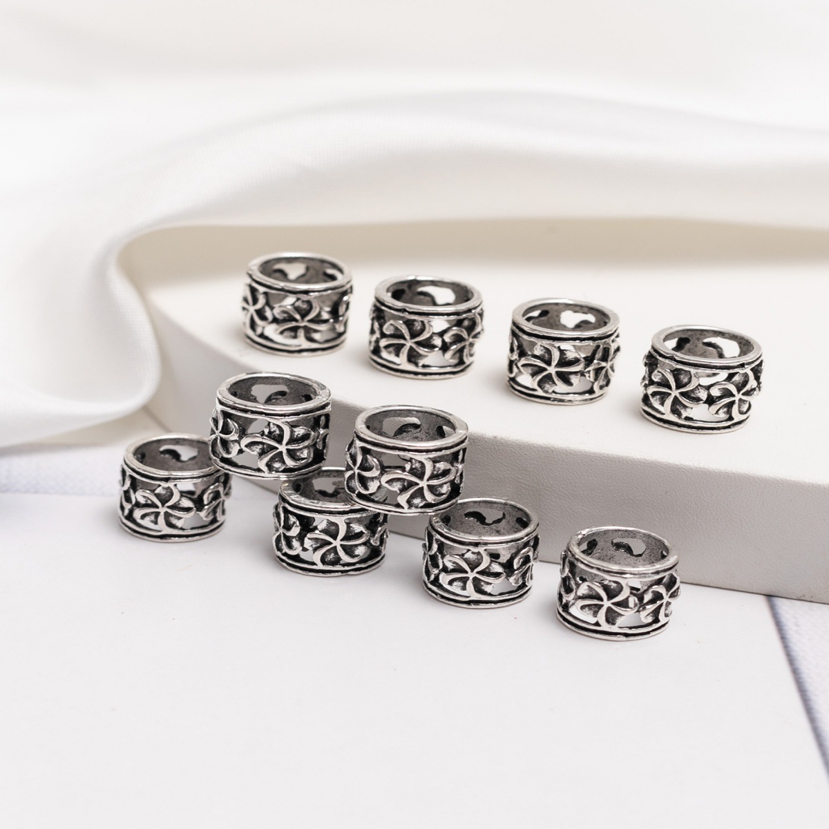 Joyería trenza sucia accesorios decorativos del anillo del pelo trenza sucia hebilla del anillo del pelo trenza oculta trenza sucia flor hueca accesorios para el cabello flor decorativa