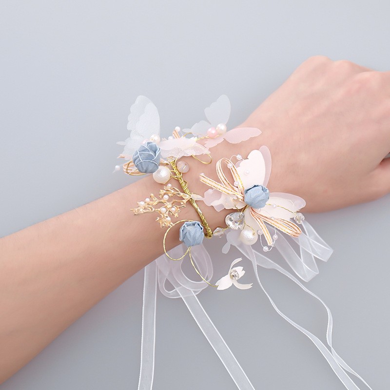 Blue wrist flower