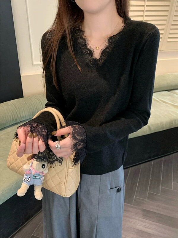 韩系气质温柔蕾丝拼接针织打底衫女早秋冬v领高级感内搭长袖上衣|undefined