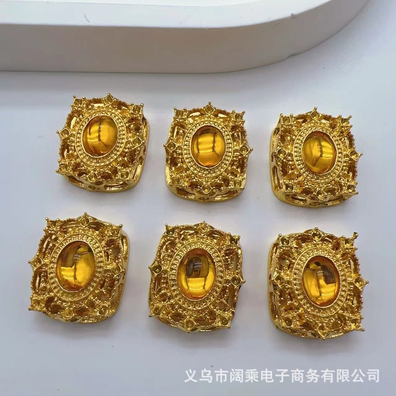 ダイヤモンドの長い方の大きい魔の箱の多い八穴のジルコニウムのdiyの手作りのビーズのブレスレットのネックレスの合金のアクセサリーのビーズの部品