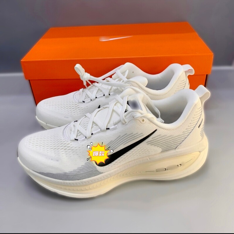 Putian Moonwalk v18: Comfortable, shock-absorbing, low-top running shoes, suitable for both men and women, versatile for casual wear and training, and durable