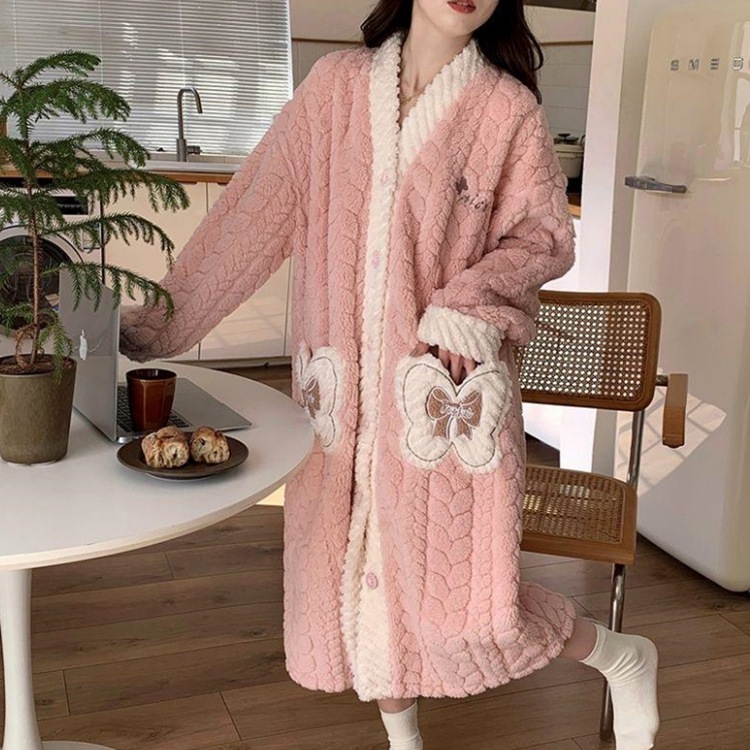 Pijama de mujer otoño y invierno pequeño viento fragrante hojas de terciopelo pijama relajado ocio calentamiento grueso transmisión en vivo ropa de hogar transfronteriza
