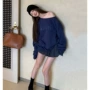 露肩中长款印花宽松卫衣