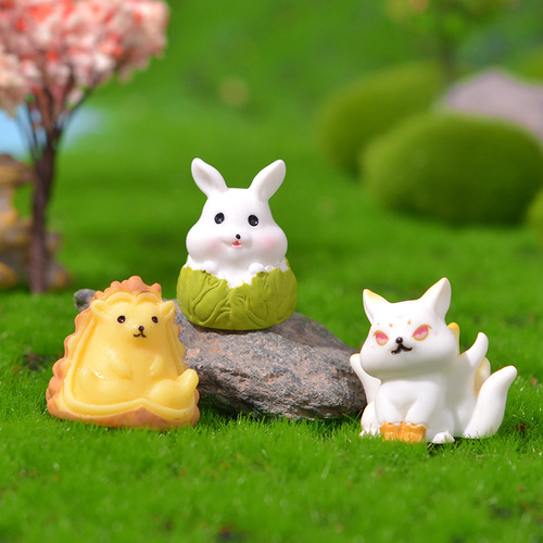 Micro landscape ornaments cute simulated fruit zoo forest potted plants creative decorative resin crafts wholesale