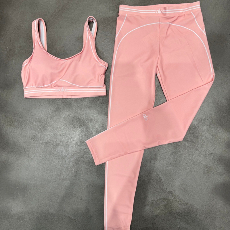 European and American sports vests, cross-border yoga sets, high-elasticity, fashionable foreign trade sports new product sets, quick-dry pink