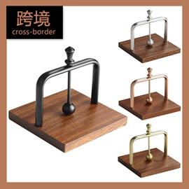 衣钩/挂钩;纸巾架;纸巾盒