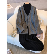 大码女装秋冬微胖mm慵懒风气质遮肉显瘦连衣裙针织毛衣外套两件套