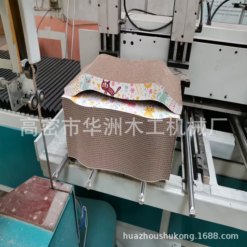 猫抓板切割线丝锯 自动化数控带锯机 瓦楞纸切割机