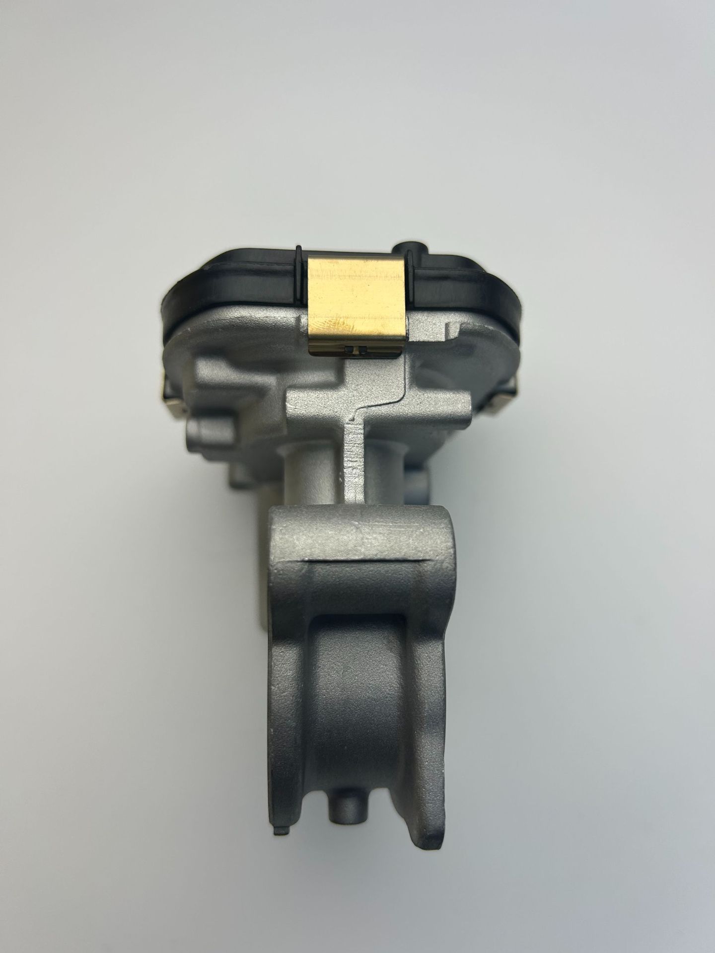 14710-6Ca0B 14710-5Ta0B Is Suitable for the New X-Trail T32 Teana Altima L34 Egr Valve
