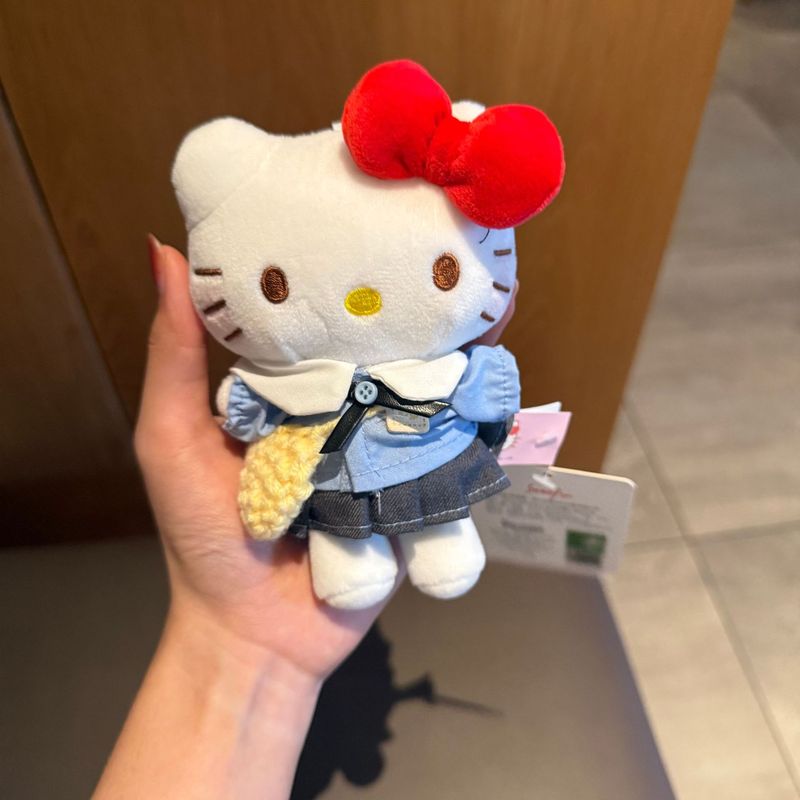 正版kt挂件HelloKitty三丽鸥毛绒公仔玩偶钥匙扣可爱包挂饰礼物|undefined