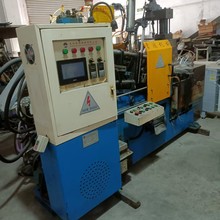 常鸿30T锌合金热室压铸机，工厂在位机，接电即生产