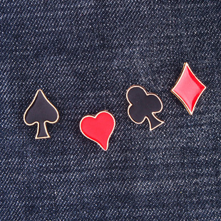 Personalized niche zinc alloy dripping oil enamel playing card style brooch pin lucky spade square lapel pin