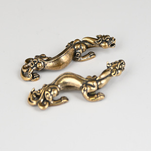 Brass Retro Dressed 1 Dragon Creative Home Decoration Office Desktop Dragon Copper Ornaments Tea Pet Hand Play Ornaments