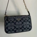 Dark blue (gift box packaging)