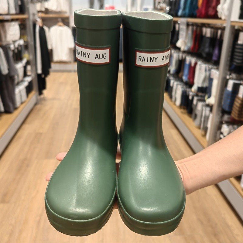 Nuevas botas de agua impermeables padres-hijos zapatos de lluvia de moda coreana zapatos de lluvia antideslizantes padres-hijos fabricantes de zapatos de goma