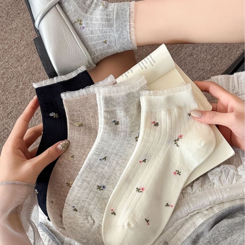 Japanese-Style Lace-Trimmed Short Socks for Women, Spring and Summer Thin Sweat-Absorbing Organza Ribbed Cotton Socks with Small Floral Patterns, Sweet Short Tube Socks Japanese-Style Lace-Trimmed Short Socks for Women, Spring and Summer Thin Sweat-Absorbing Organza Ribbed Cotton Socks with Small Floral Patterns, Sweet Short Tube Socks