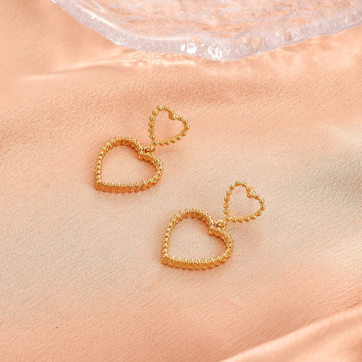 Fashion Hollow Double Heart-shaped Earrings Simple Alloy Drop Earrings display picture 2