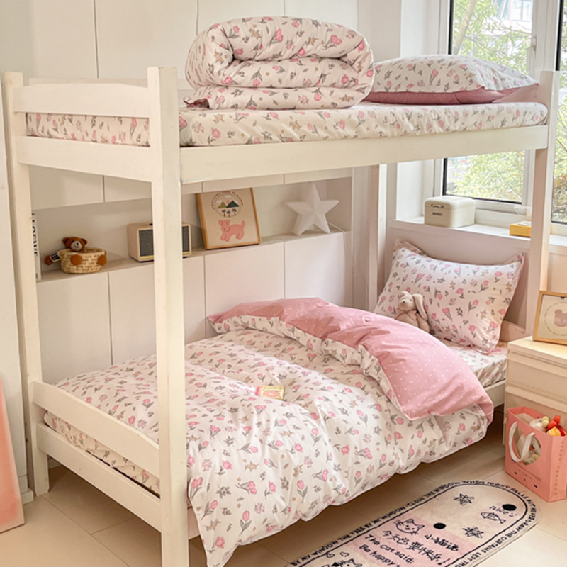 Juego de sábanas impresas de algodón de cuatro piezas Juego de tres piezas para estudiantes individual y doble, dormitorio doméstico de primavera y verano, sábanas lavables a máquina