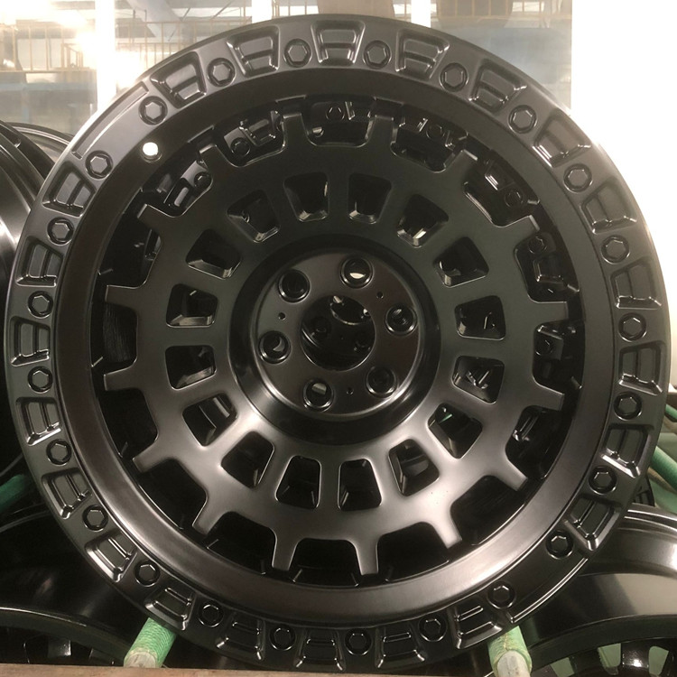 Suitable for Pajero Great Wall Cannon Bj40 Overbearing H3/H5H9 Yuhu Cheetah Jeep Tank 300 Off-Road Wheels